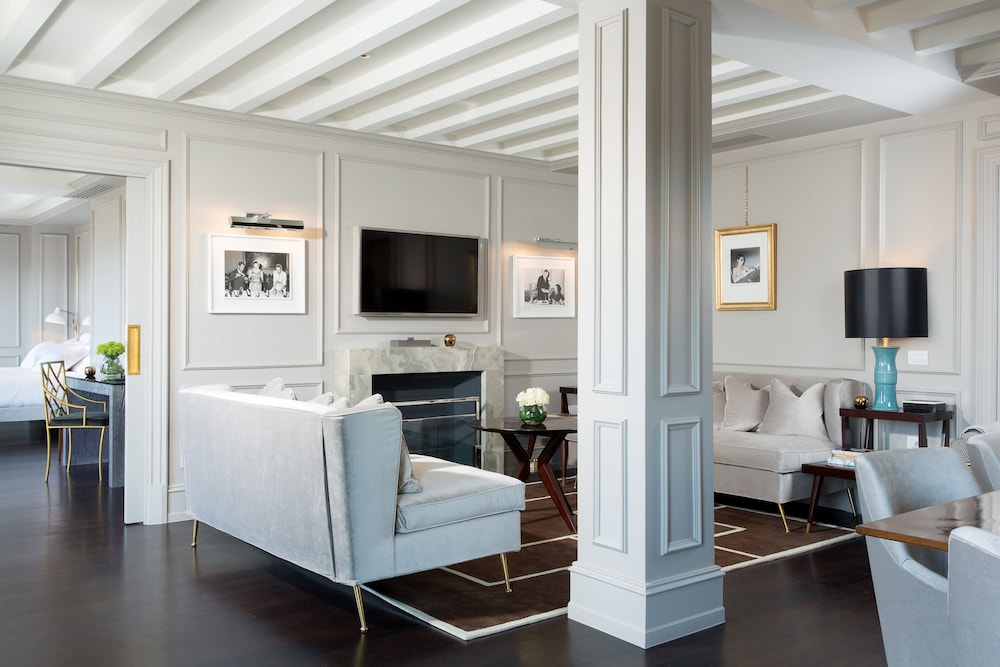 Signature Suite (Ponte Vecchio) photo 3