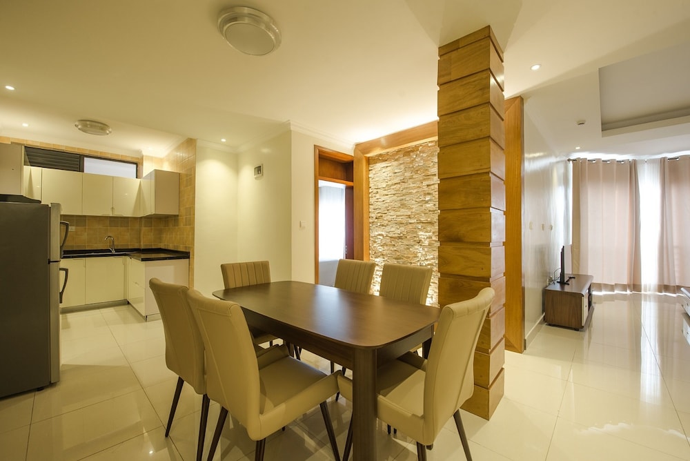 Apartment, 2 Bedrooms - Photo 4