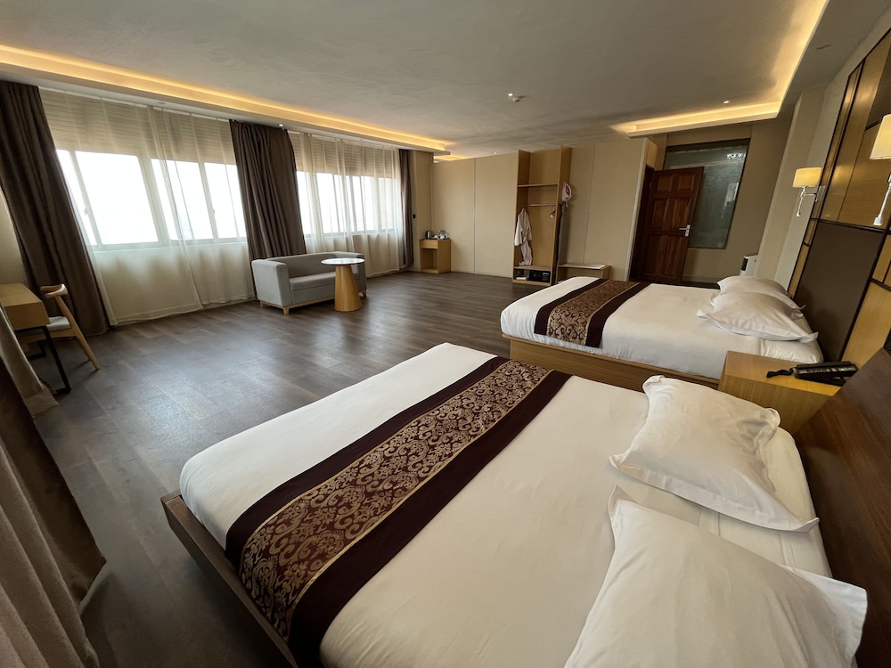 Superior Suite