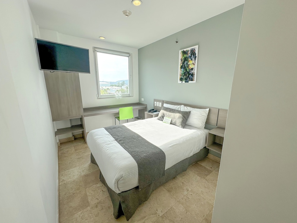 Standard Room, 1 Double Bed photo 3