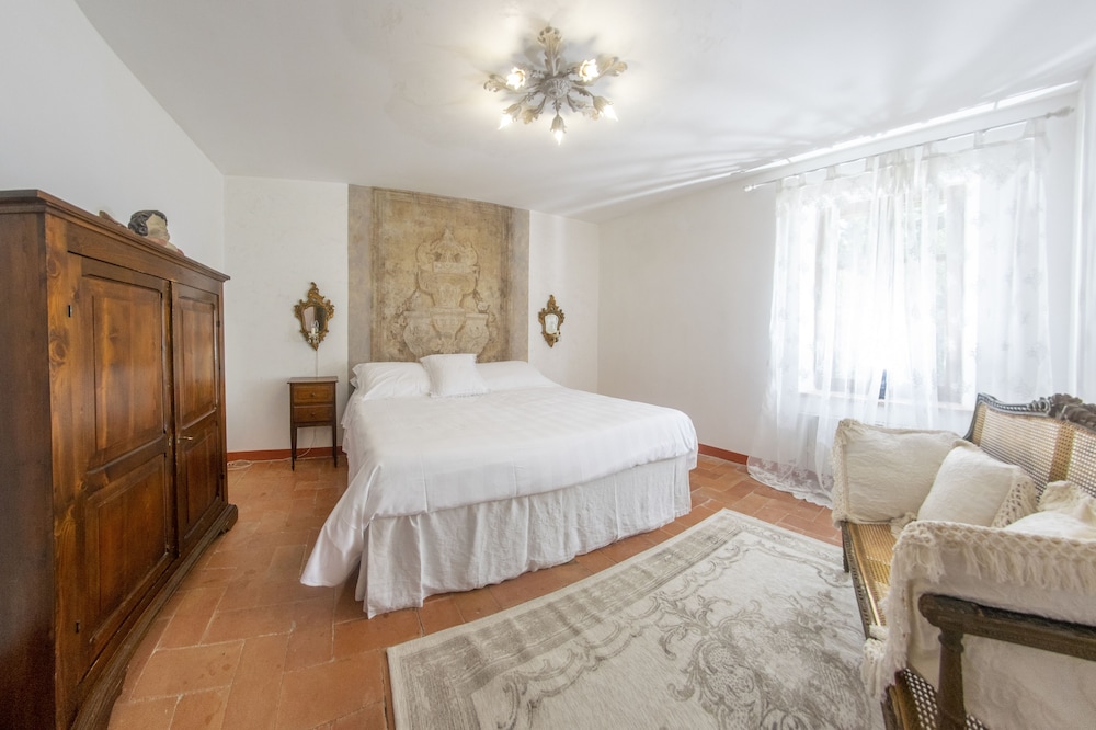 Apartment, 1 Bedroom, Fireplace