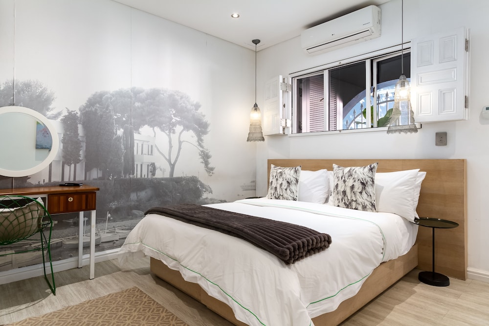 Room (Jules Verne 9) photo 1