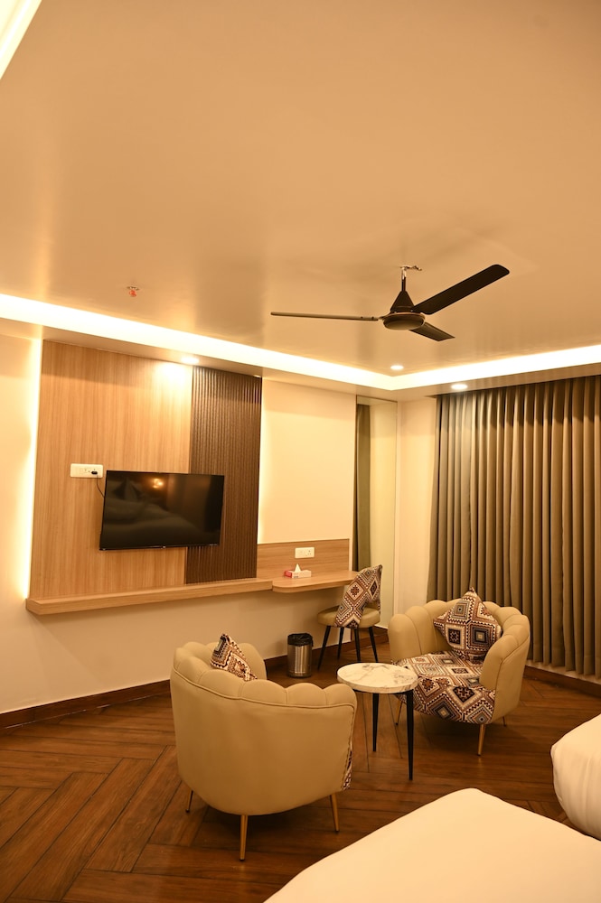 Club Room