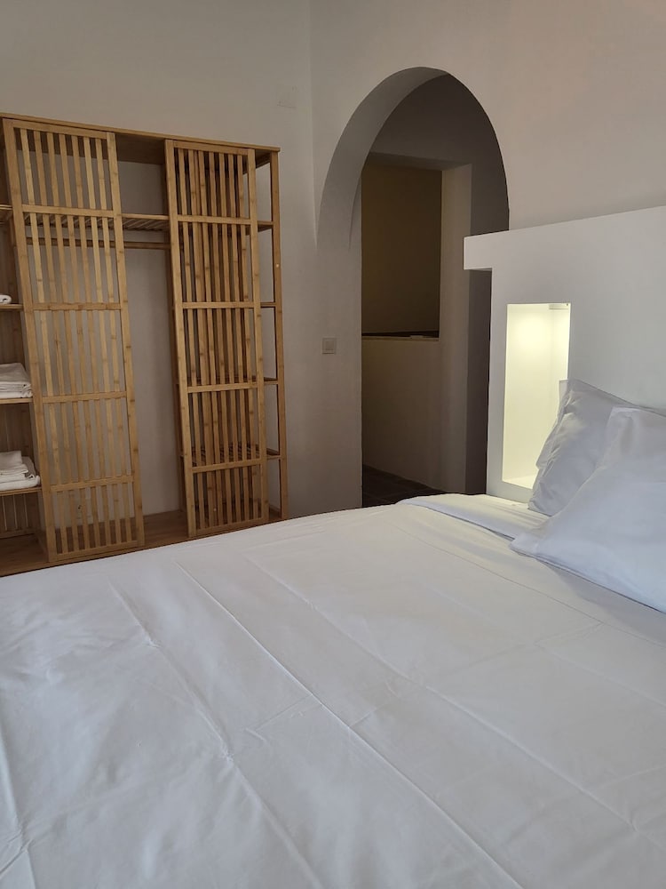 Deluxe Double Room - Photo 2