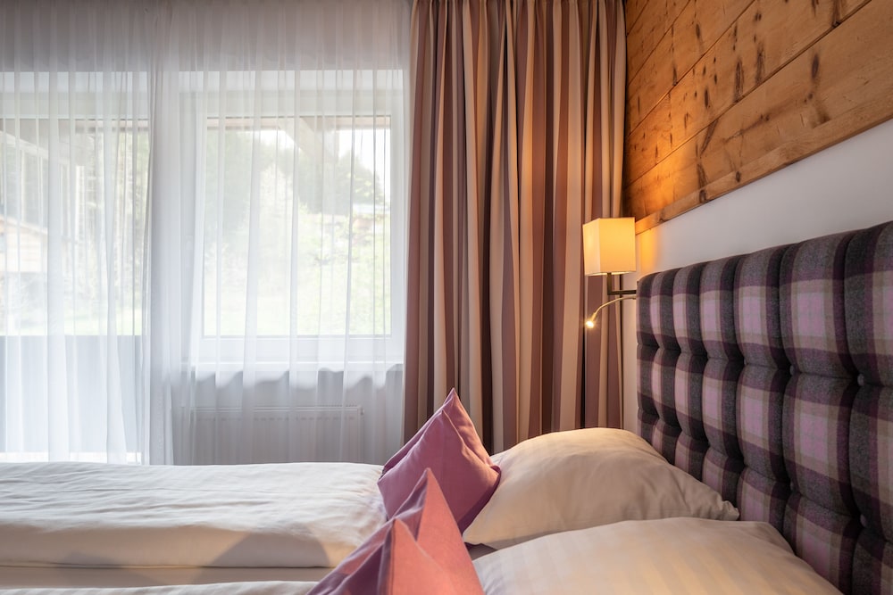 Comfort Twin Room