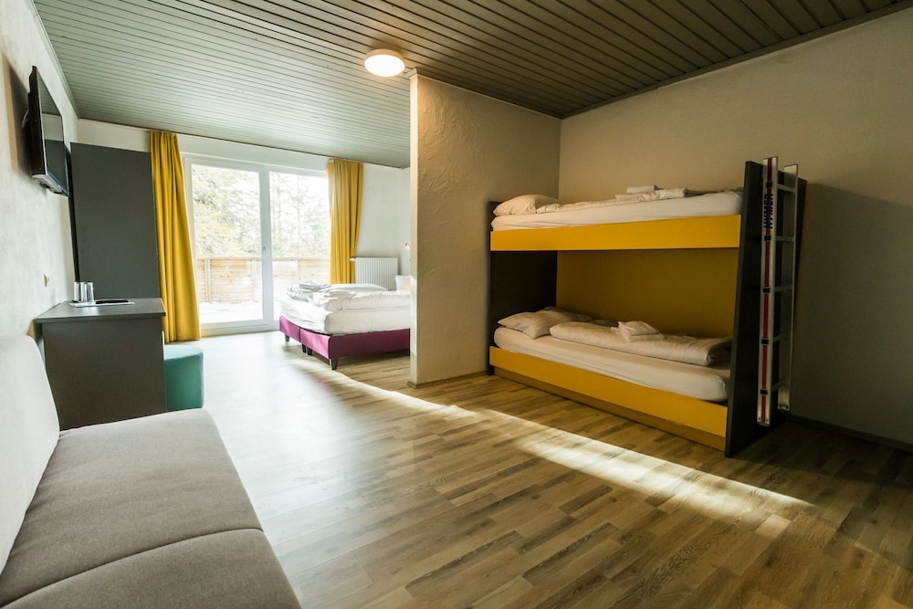 Standard Quadruple Room photo 2