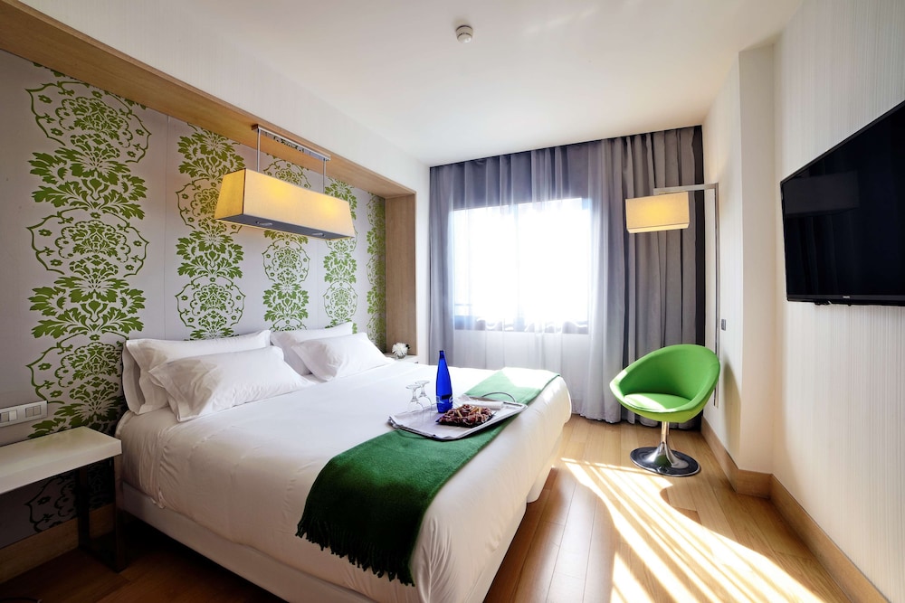 Junior Suite (Extra Bed 3 Adults)