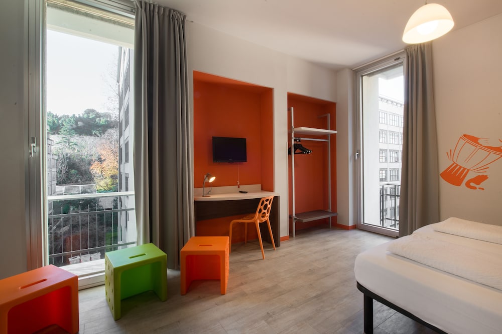 Deluxe Quadruple Room photo 3
