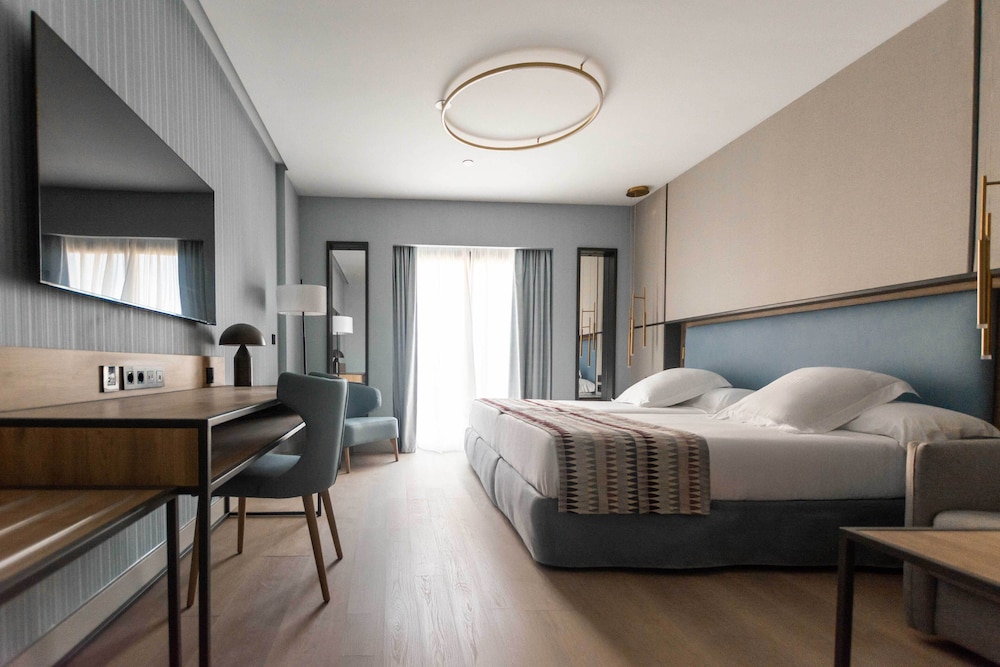 Standard Room (parking included)