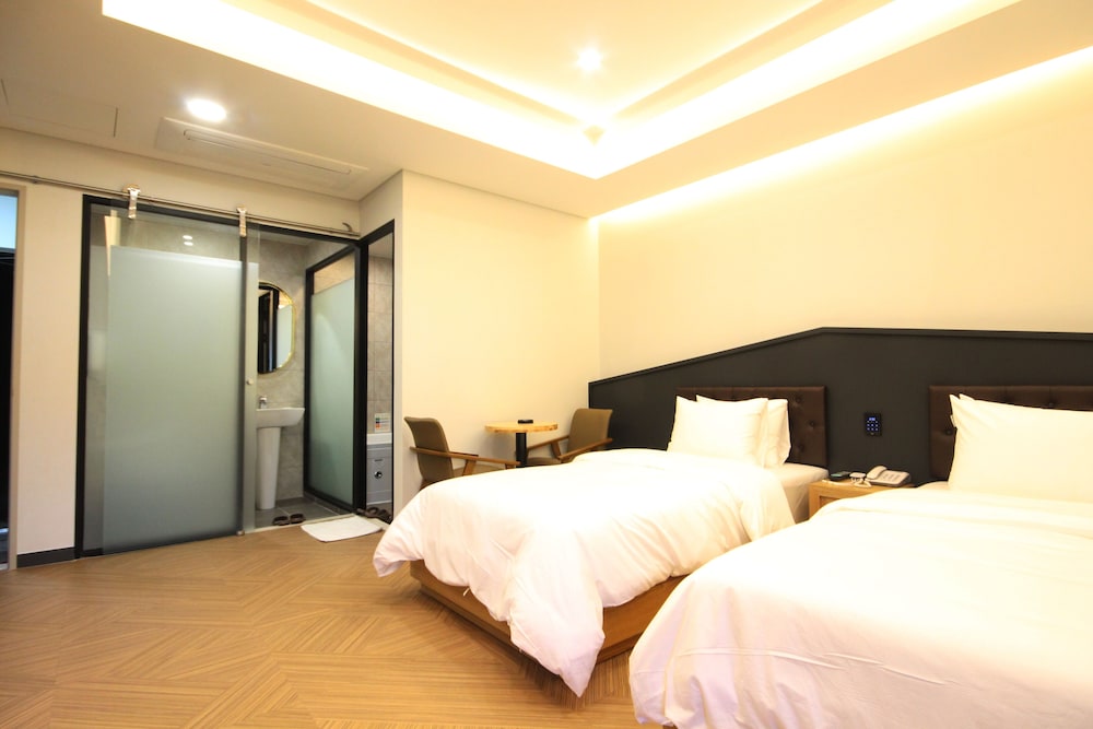 Twin Room photo 2