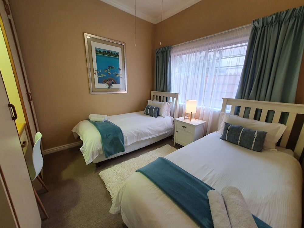 Comfort Apartment, 2 Bedrooms photo 2