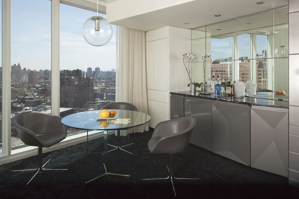 Suite, 1 Bedroom (Empire) photo 3