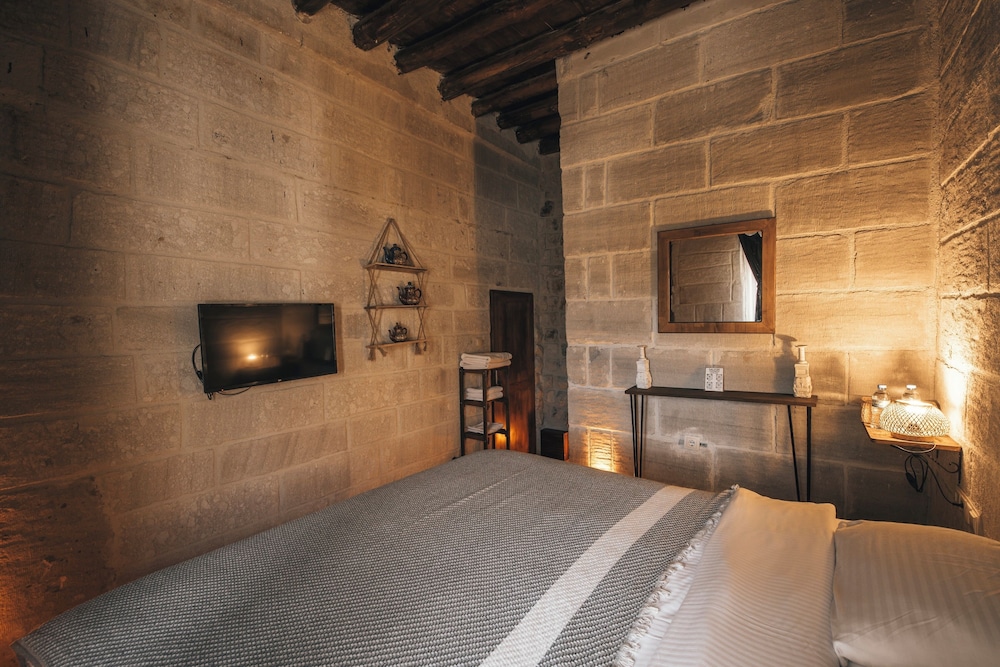 Standard Room photo 1