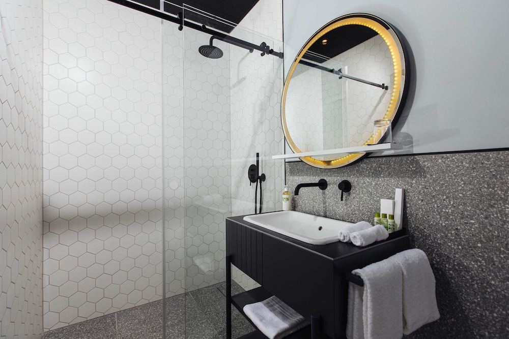 Superior Double Room - Photo 3