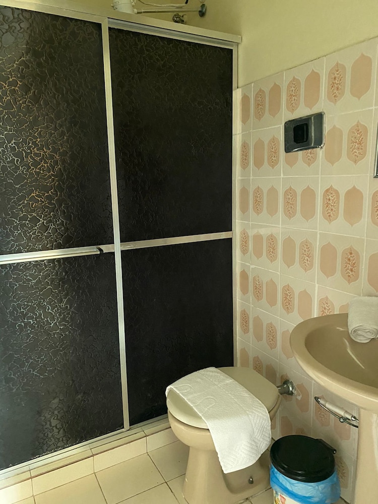Basic Triple Room - Photo 6