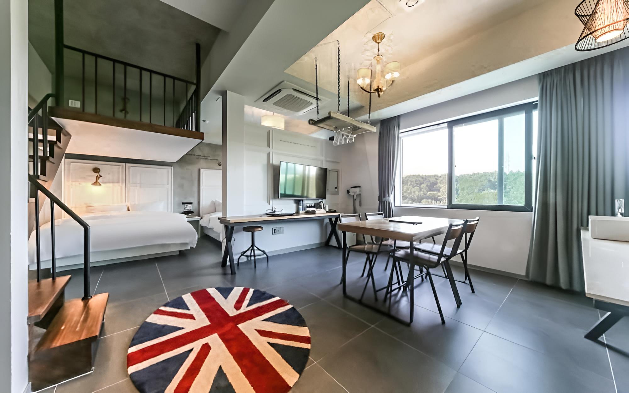 Room (Premium Royal Suite-Duplex/Breakfast ) photo 2