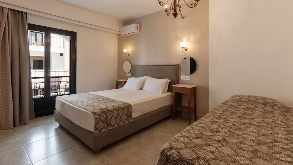 Triple Superior Room