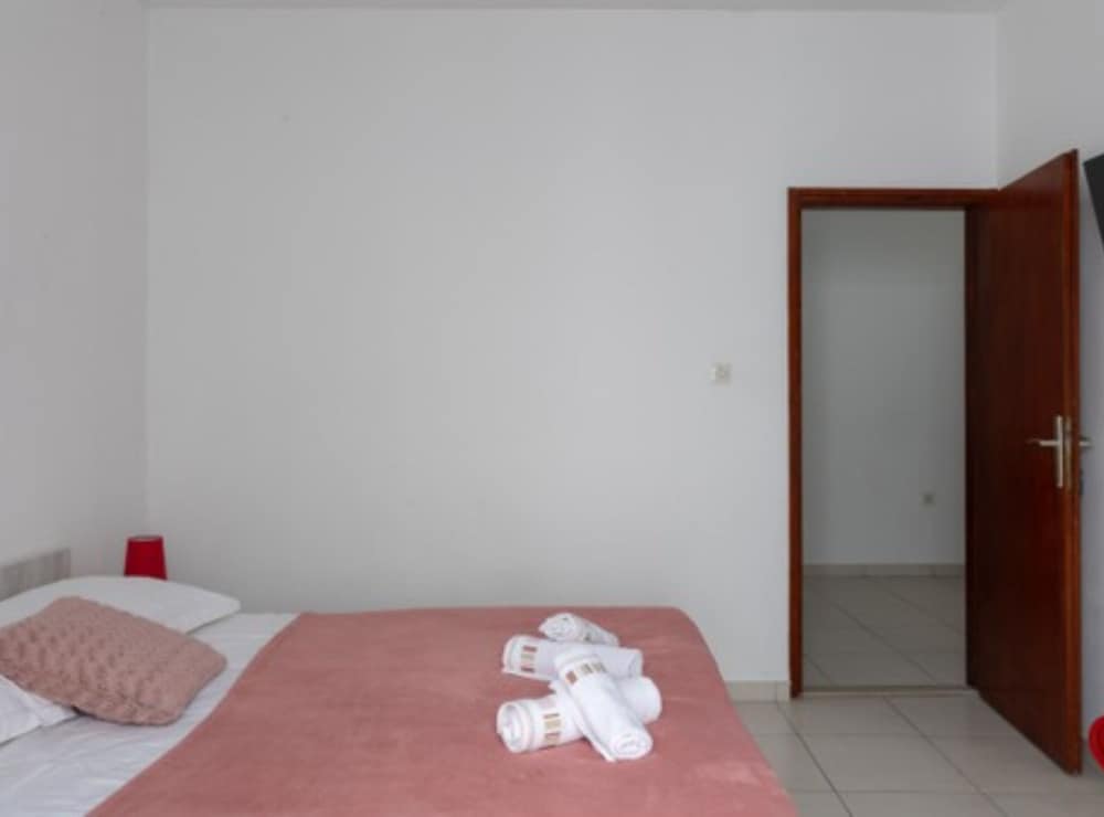 Apartment (Studio Apartment with terrace 1) photo 2