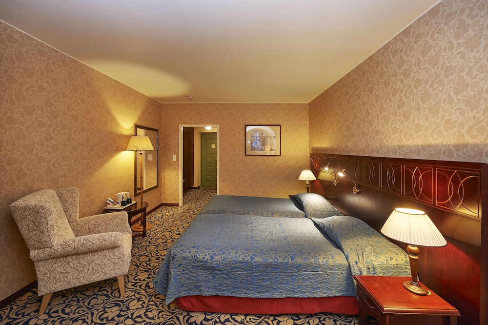 Superior Twin Room (Linna Building) photo 3