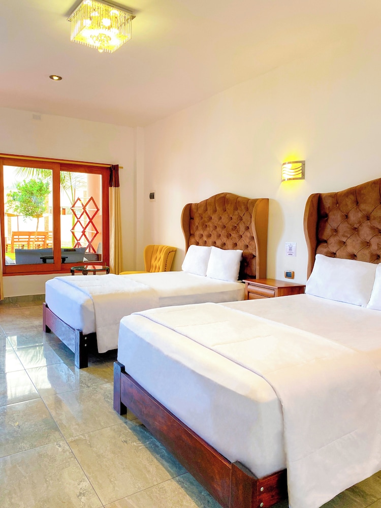 Junior Double Room, 2 Double Beds