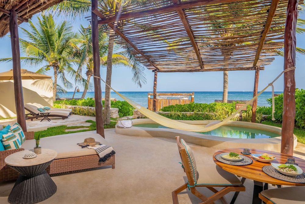 Villa, Beachfront (with Private Pool And Deck)