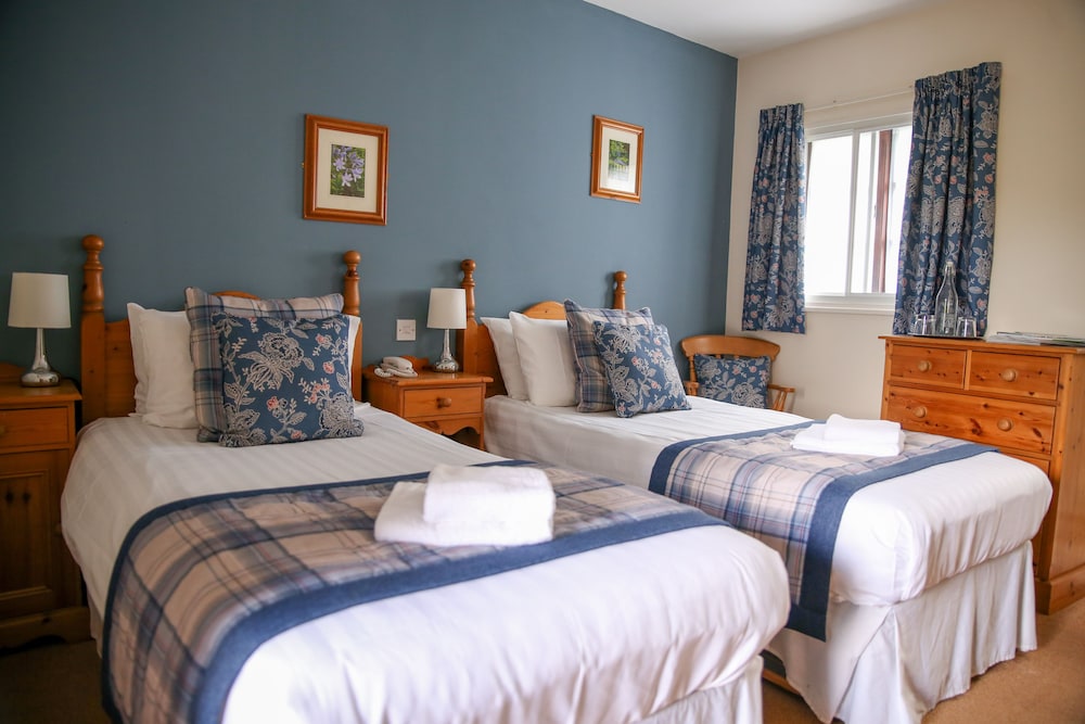 Standard Twin Room, 2 Twin Beds, Garden View photo 2