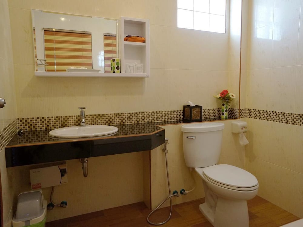 Standard Room photo 2