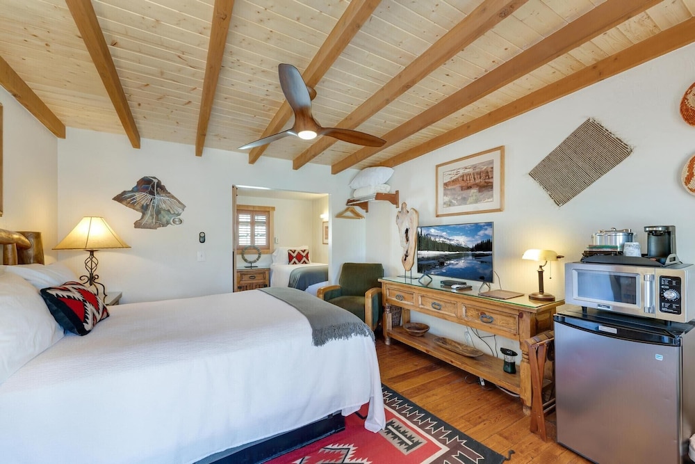 Standard Room photo 1
