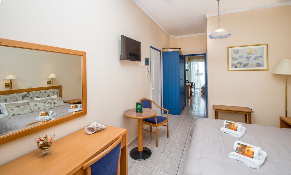 Superior Apartment, 2 Bedrooms, 2 Bathrooms, Ground Floor photo 1