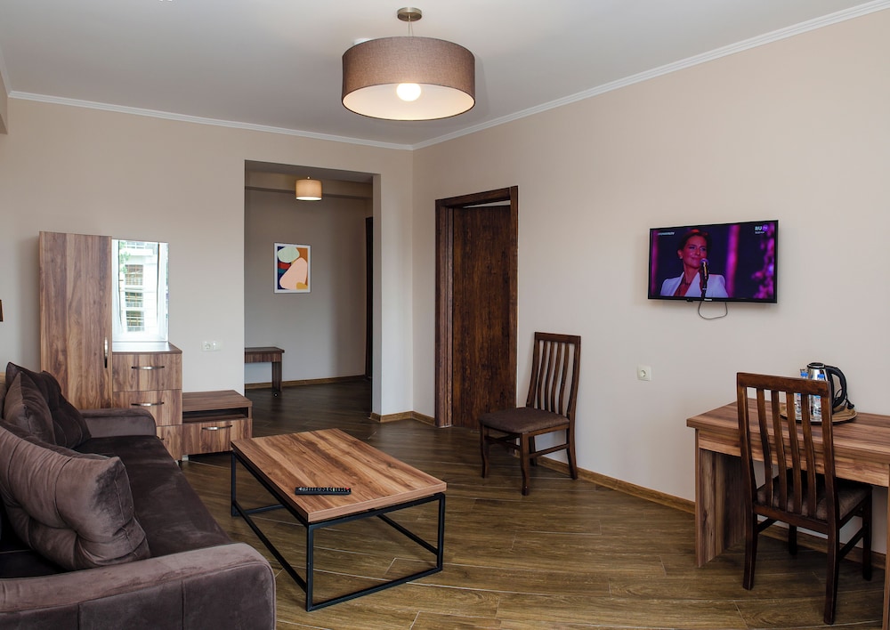 Basic Double or Twin Room, Balcony, Sea View