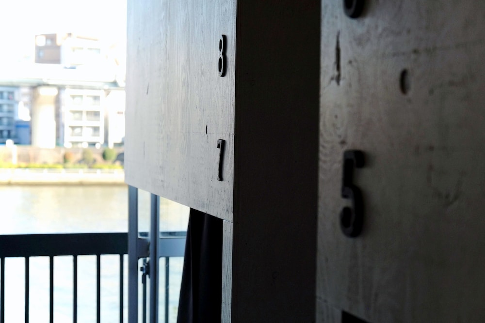 Shared Dormitory, Mixed Dorm, Non Smoking, No Windows photo 3