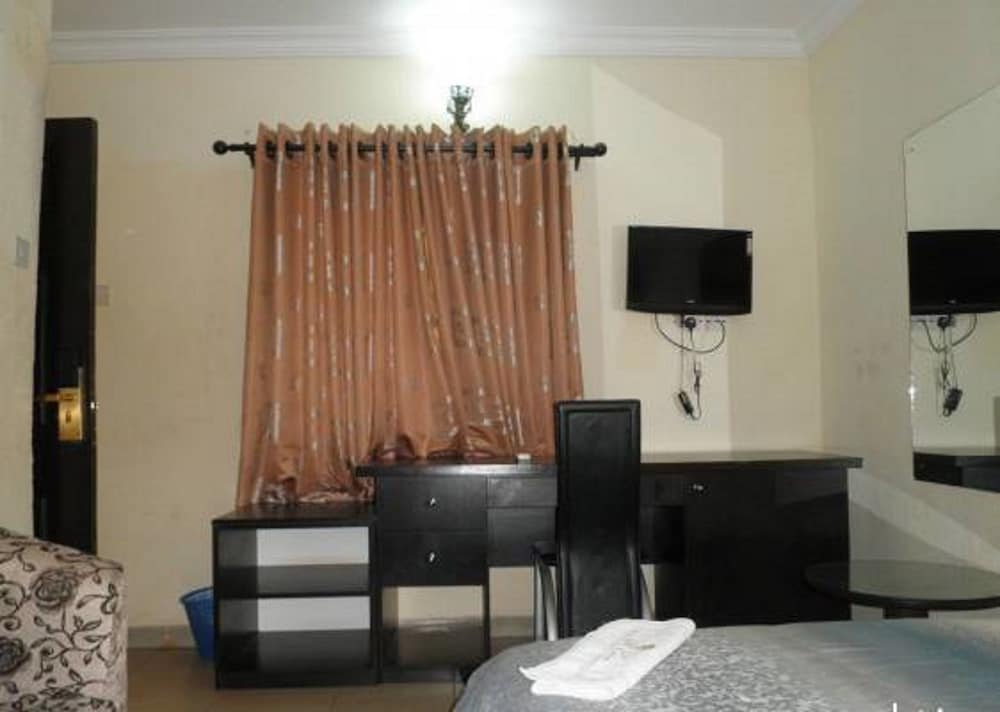 Premium Studio