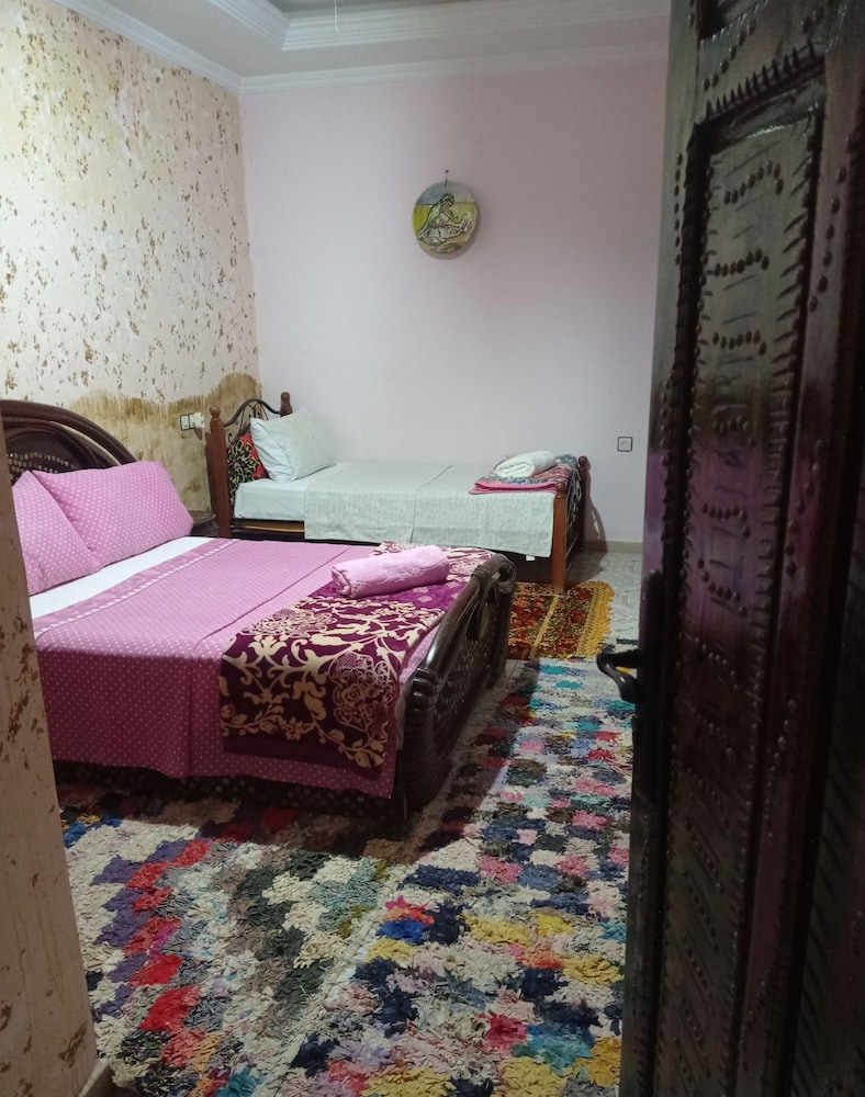 Family Studio, 2 Bedrooms, Private Bathroom photo 2