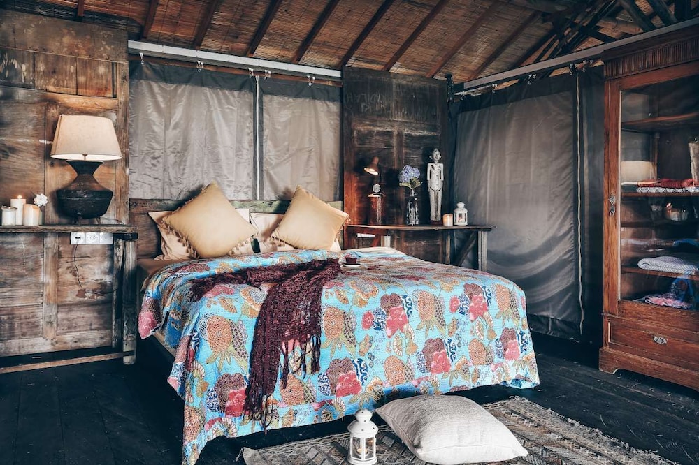 Deluxe Tent, Multiple Beds, Valley View, Mountainside photo 1