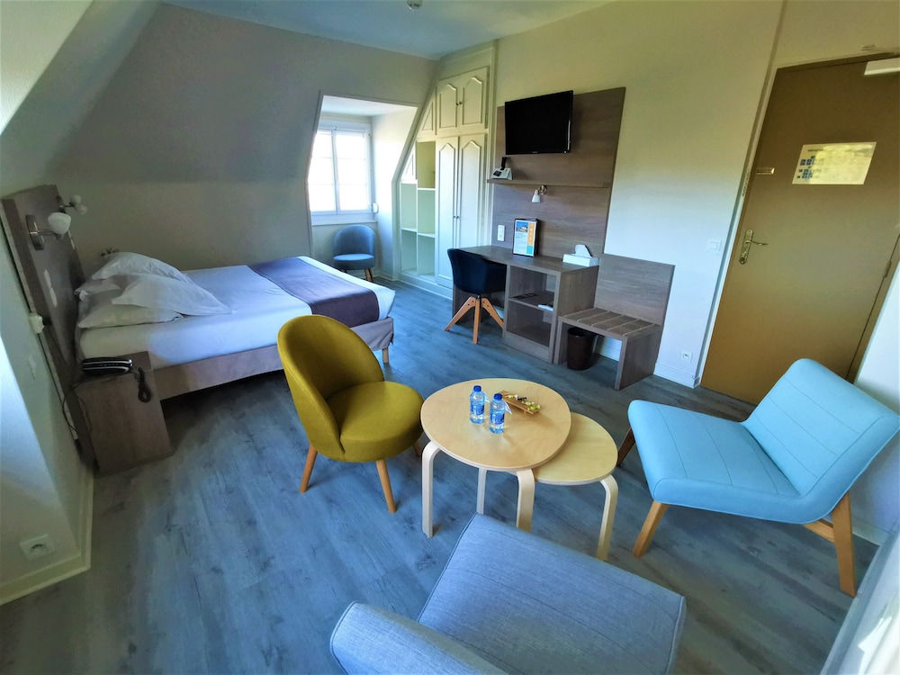 Family Quadruple Room photo 3