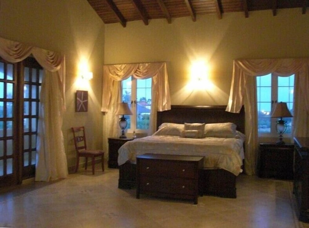 Private Villa photo 1