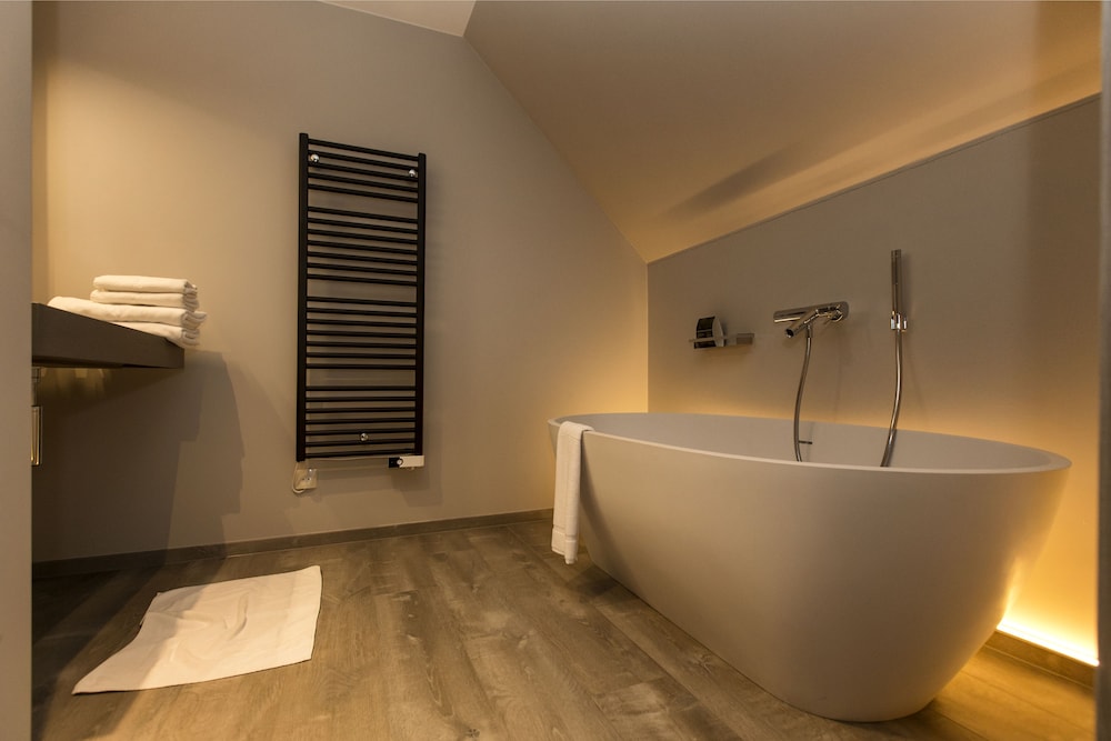 Exceptional Double with View - Photo 7