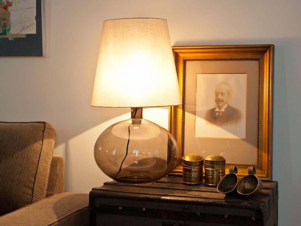 Deluxe Suite - Photo 13