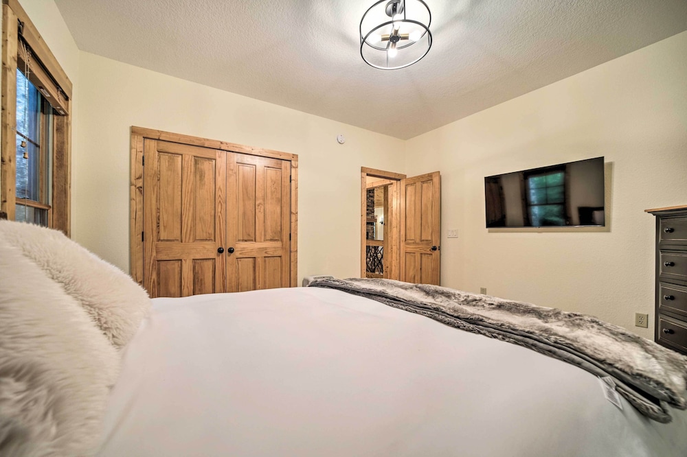 House (4 Bedrooms) photo 1