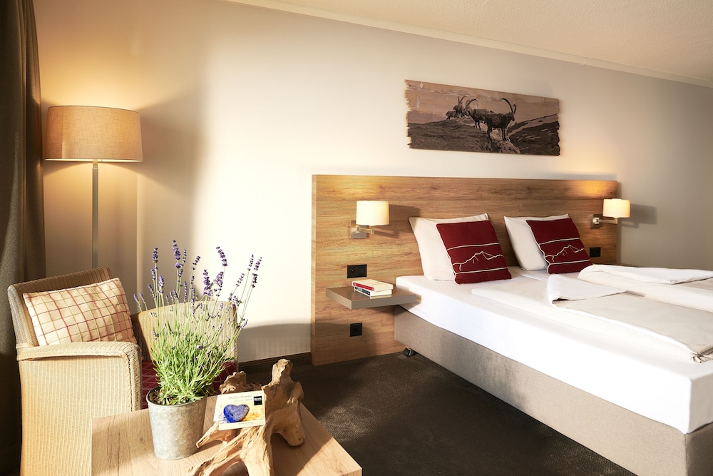 Standard Double Room, Balcony photo 2