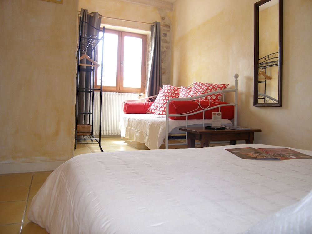 Double Room (Syrah) photo 1