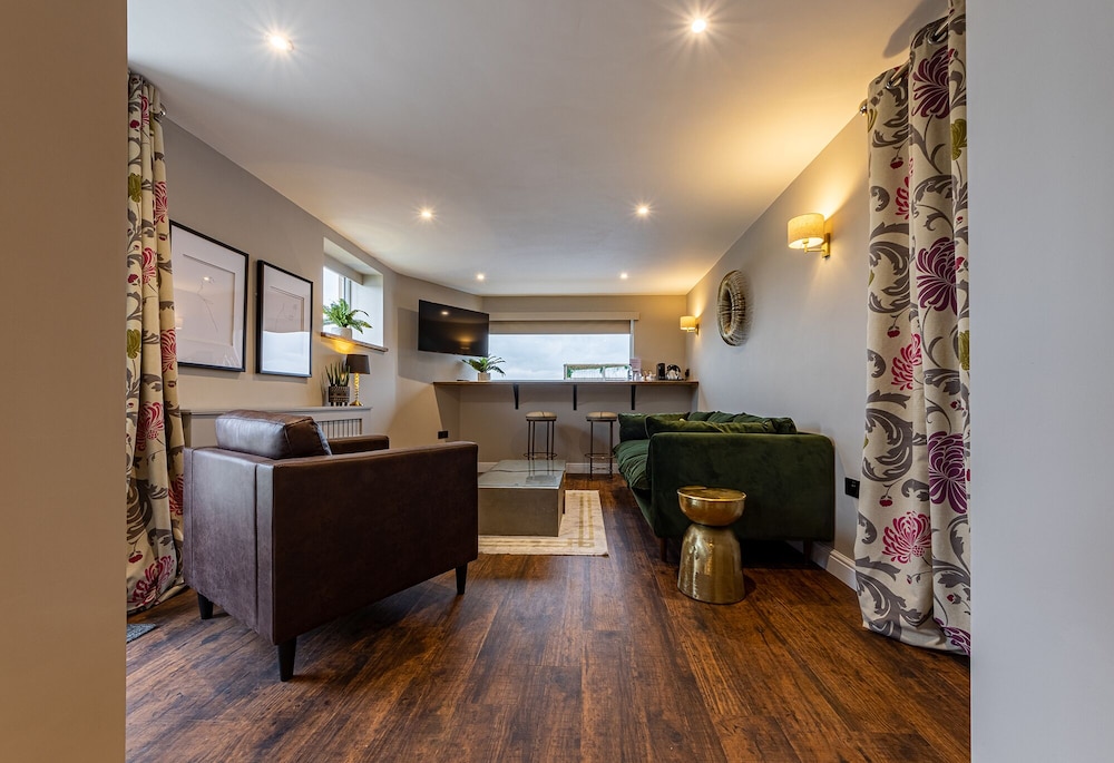 Deluxe Suite photo 3