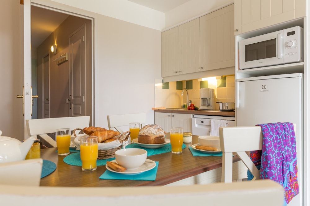 Apartment 6 people - 1 bedroom + 1 sleeping alcove - Duplex - Terrace or balcony - Quartier du Hamea photo 3