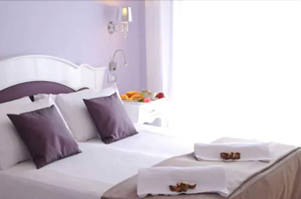 Standard Triple Room - Photo 4