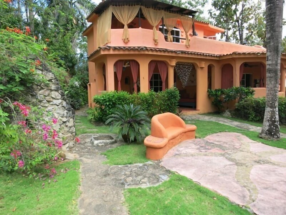 Studio, Garden View photo 3
