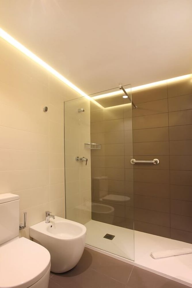 Standard Room (2 People / without terrace) - Photo 4