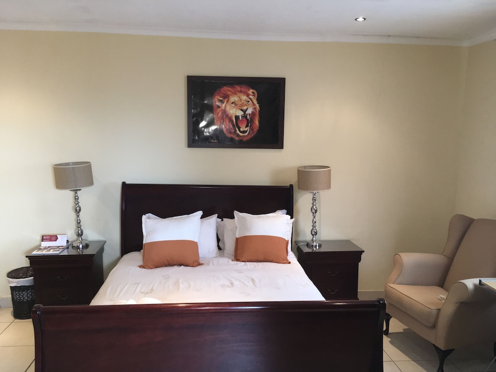 Standard Room photo 1