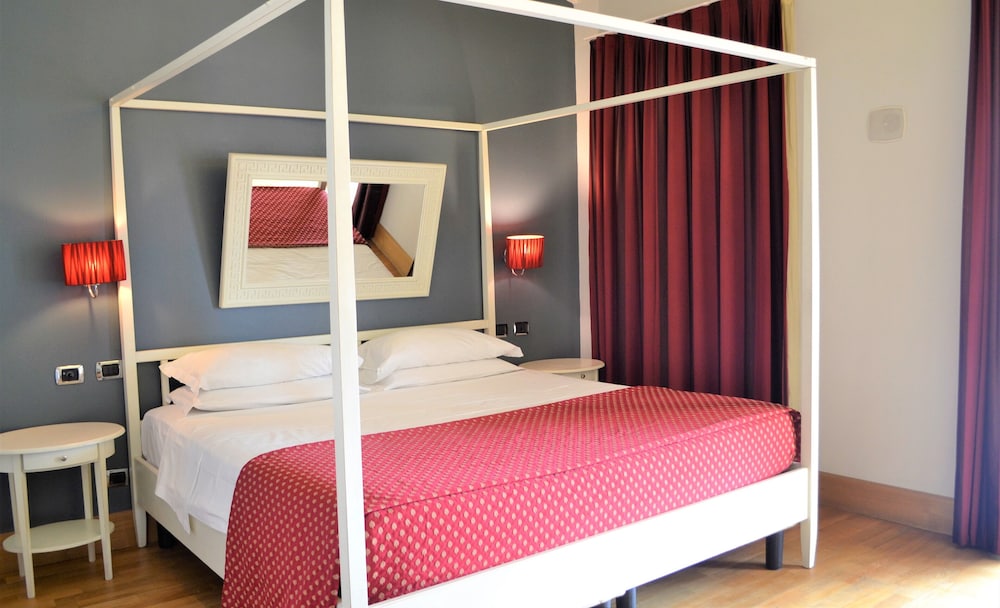 Elegance Double room photo 1