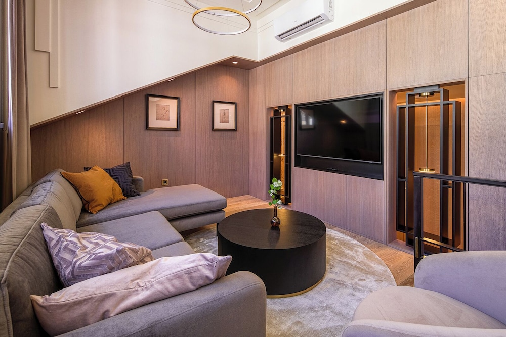 Premium Apartment photo 1