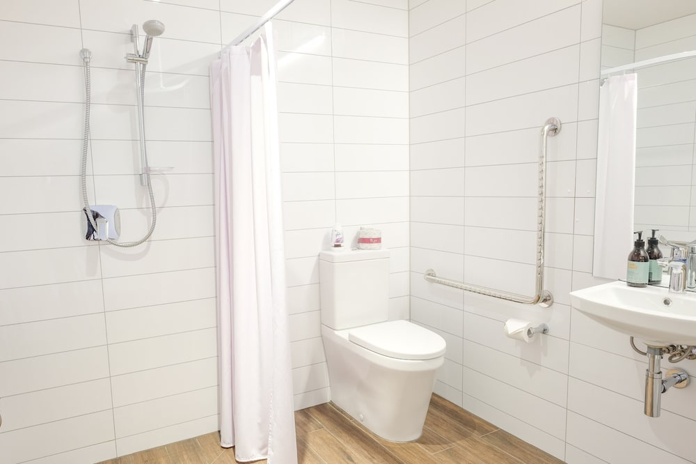 Studio, 2 Twin Beds, Accessible photo 3